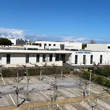 à Port Leucate, Animaux Admis, Parking, 4 Pers. - Fr-1-798-63 * Leucate